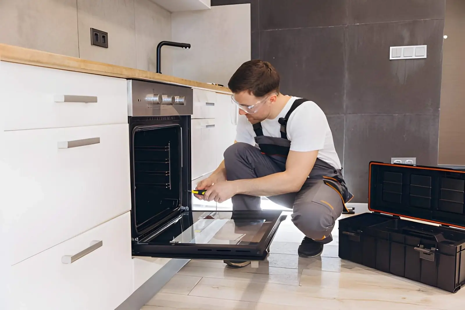 Professional oven repair service in Fairfield CA